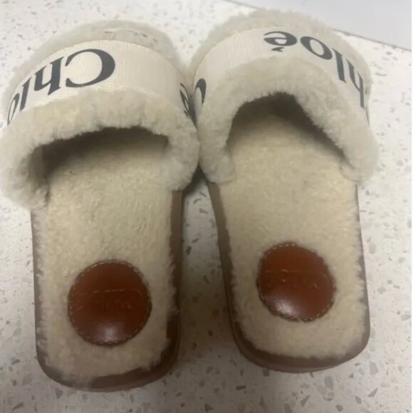 Worn Once Chloe shearling slides - Picture 4 of 4